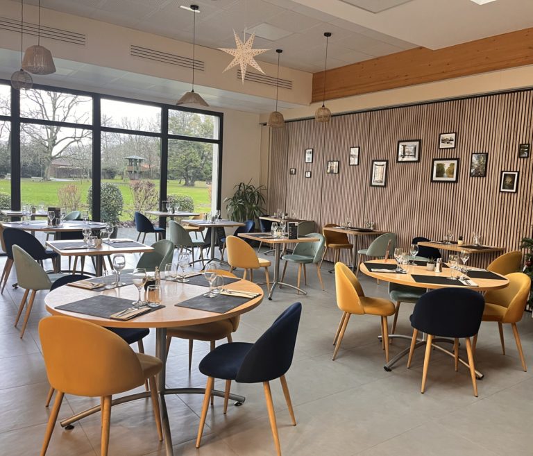 Salle Chez Plinguette